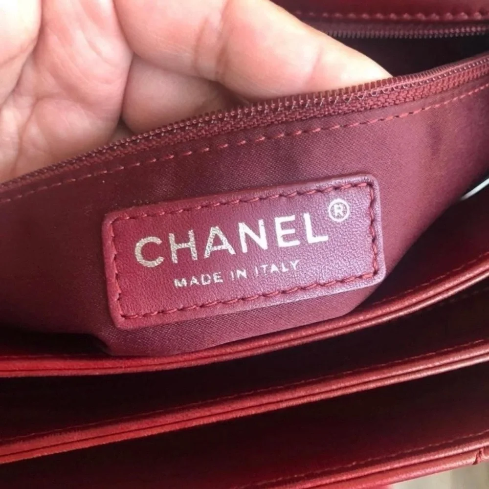 CHANEL Quilted Lambskin Shoulder Bag in Red with Silver Chain